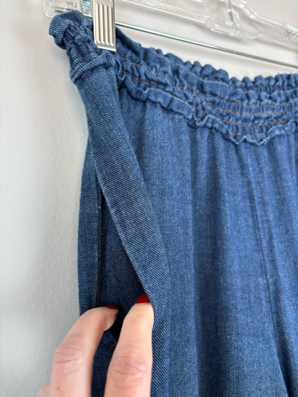 Anthropologie Wide Leg Jeans Size XS Slit at Ankles Ruffle Waist Comfy Cute - Picture 6 of 12